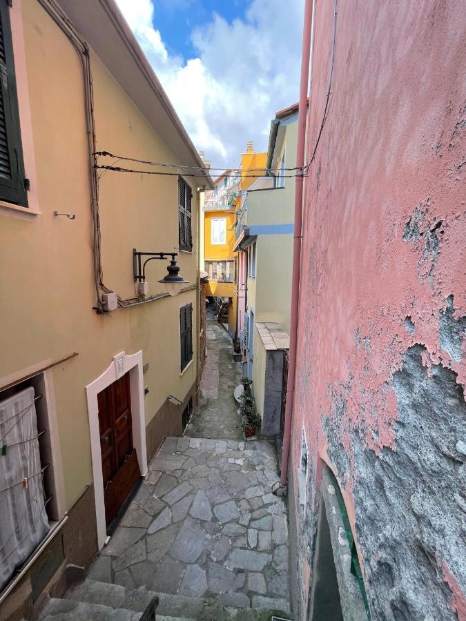 L'Emporio Rooms Manarola Bagian luar foto