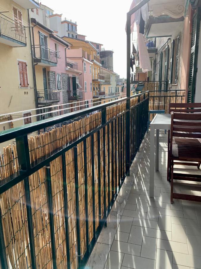 L'Emporio Rooms Manarola Bagian luar foto