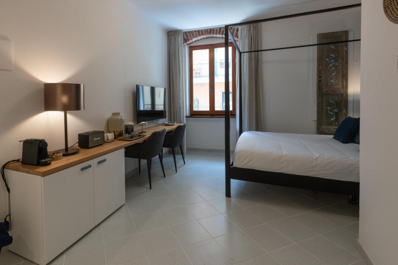 L'Emporio Rooms Manarola Bagian luar foto